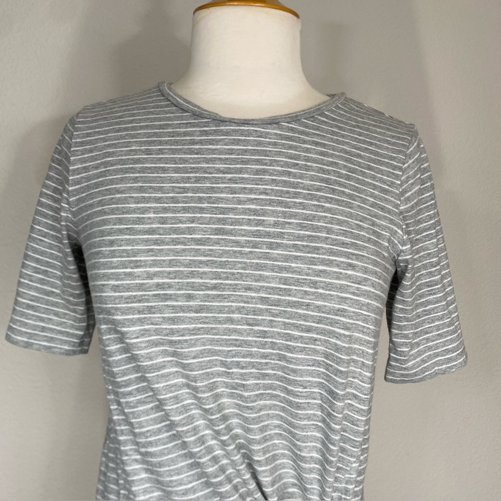 Banana Republic Women's Gray White Stripe Tie Front T-Shirt Size Small Casual - Picture 5 of 14